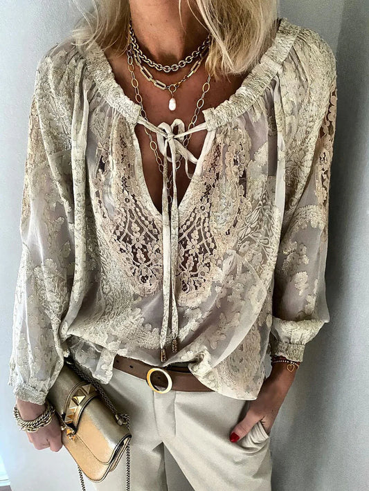 Lili - Wyjątkowa bluzka z koronkowymi detalami